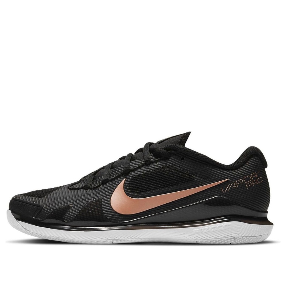 Nike women Court Air Zoom Vapor Pro 'Black Metallic Red Bronze' size 9 like new